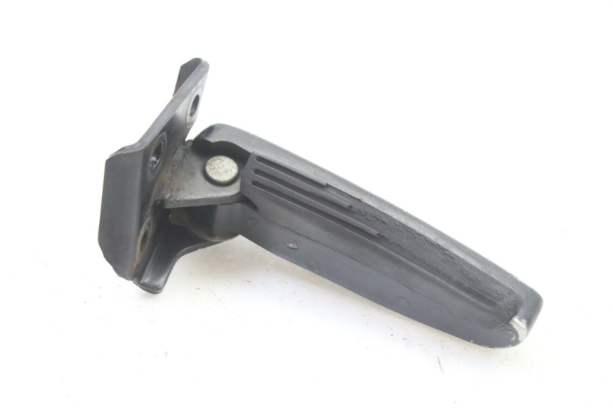 photo de CALE PIED ARRIERE DROIT GILERA RUNNER SP 50 (2006 - 2008)