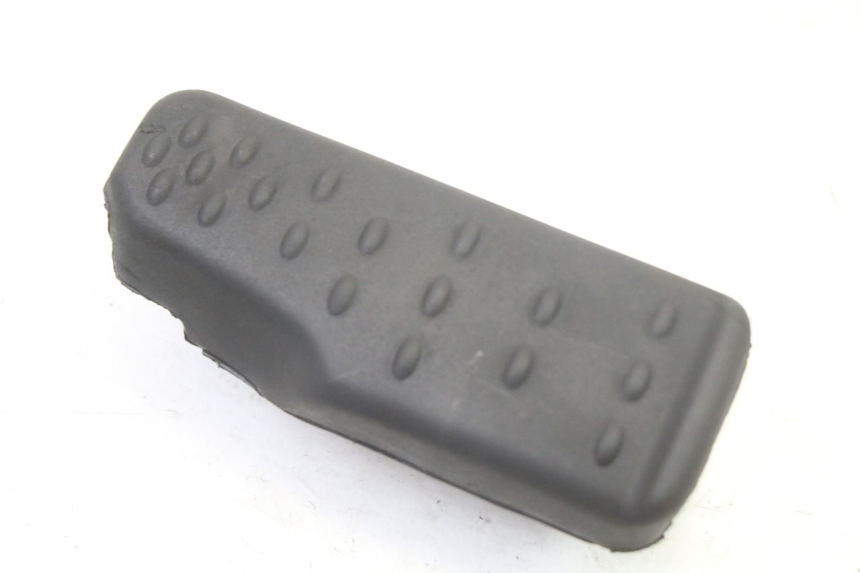 photo de CALE PIED ARRIERE DROIT APRILIA SCARABEO GT TOURING 125 (1999 - 2005)