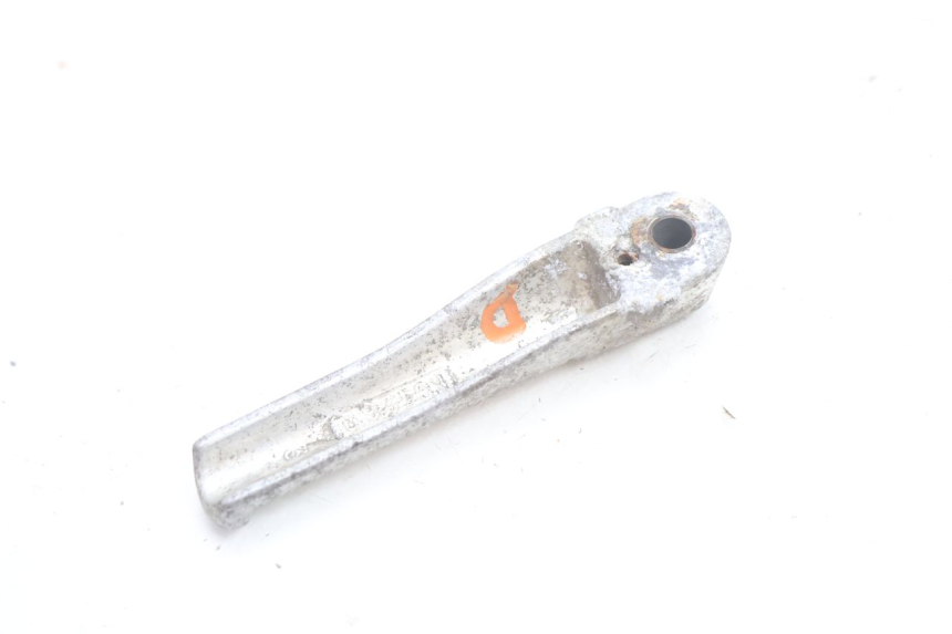 photo de CALE PIED ARRIERE DROIT PEUGEOT SPEEDFIGHT LC 50 (1996 - 2002) - Autre angle de vue