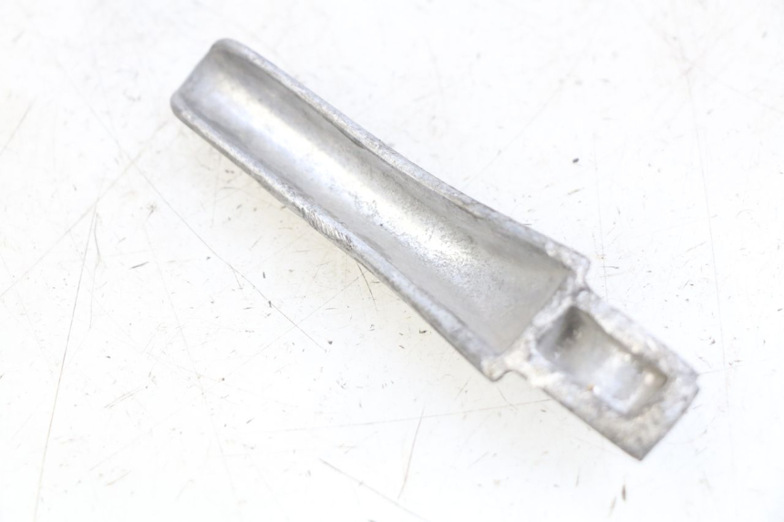 photo de CALE PIED ARRIERE DROIT PIAGGIO TYPHOON 50 (1993 - 1999)