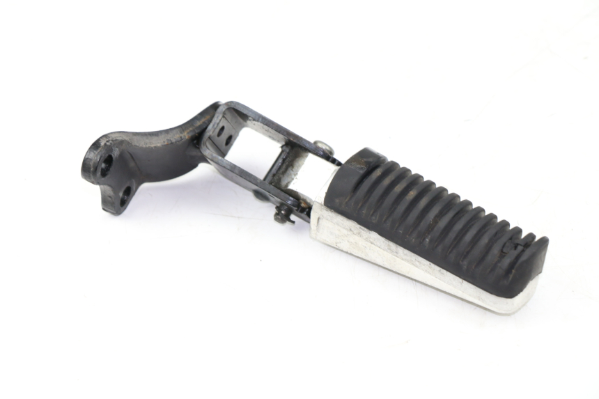 photo de CALE PIED ARRIERE DROIT YAMAHA X-MAX XMAX 250 (2006 - 2009)