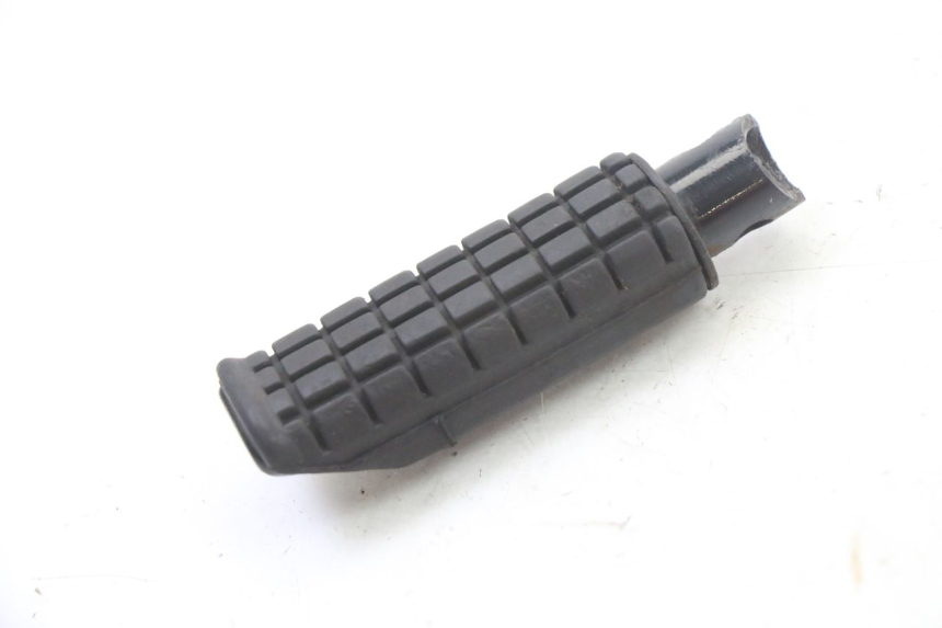photo de CALE PIED ARRIERE DROIT HONDA XLV VARADERO 125 (2000 - 2006)