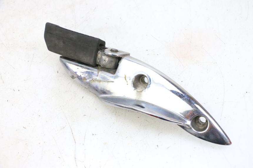 photo de CALE PIED ARRIERE DROIT KYMCO ZING 125 (1997 - 2003) - Autre angle de vue