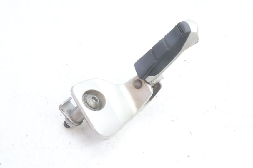 photo de CALE PIED ARRIERE GAUCHE BMW C1 125 (2000 - 2003) - Vue principale