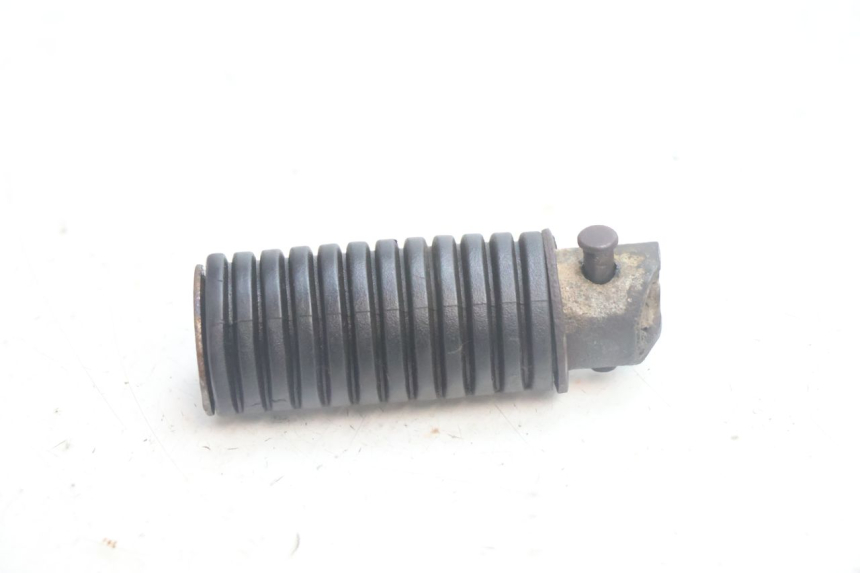 photo de CALE PIED ARRIERE GAUCHE SUZUKI DR S 600 (1985 - 1989) - Vue principale