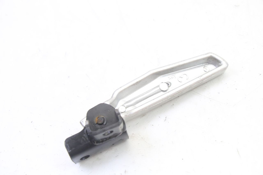 photo de CALE PIED ARRIERE GAUCHE SYM FIDDLE 3 III 50 (2014 - 2020)