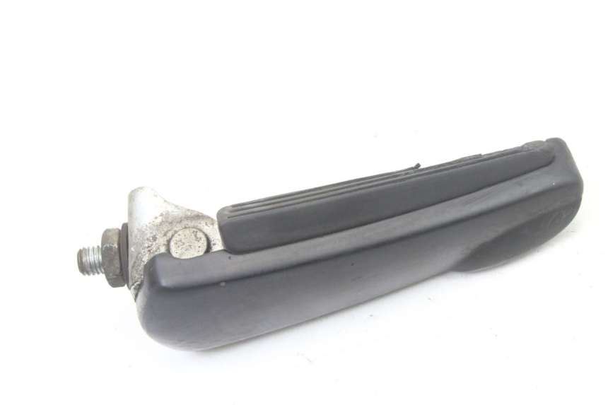 photo de CALE PIED ARRIERE GAUCHE GILERA NEXUS 300 (2008 - 2013)