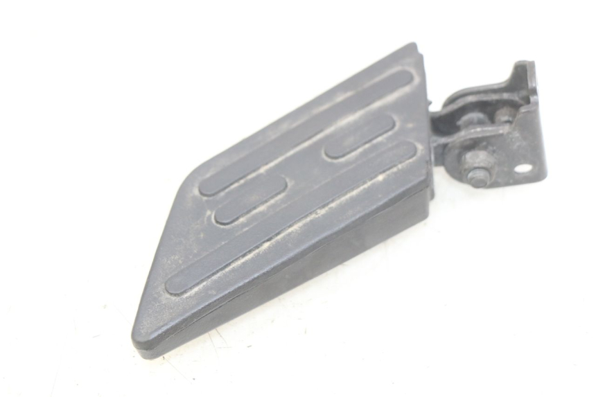 photo de CALE PIED ARRIERE GAUCHE PEUGEOT KISBEE 4T 50 (2018 - 2022)