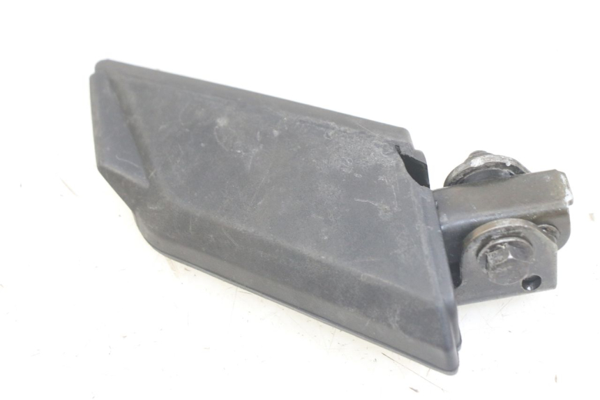 photo de CALE PIED ARRIERE GAUCHE PEUGEOT KISBEE 4T 50 (2010 - 2017)