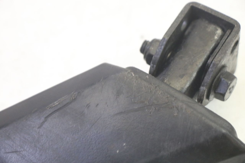 photo de CALE PIED ARRIERE GAUCHE PEUGEOT KISBEE 4T 50 (2018 - 2022) - Vue d’ensemble