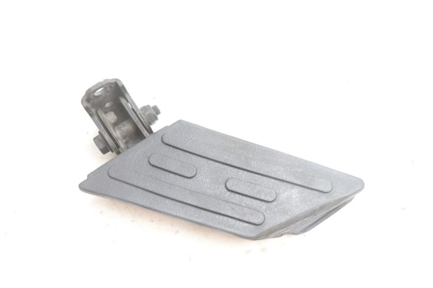 photo de CALE PIED ARRIERE GAUCHE PEUGEOT KISBEE 4T 50 (2010 - 2017) - Vue principale