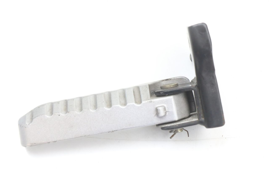 photo de CALE PIED ARRIERE GAUCHE LONGJIA EASY MAX 125 (2020 - 2024)
