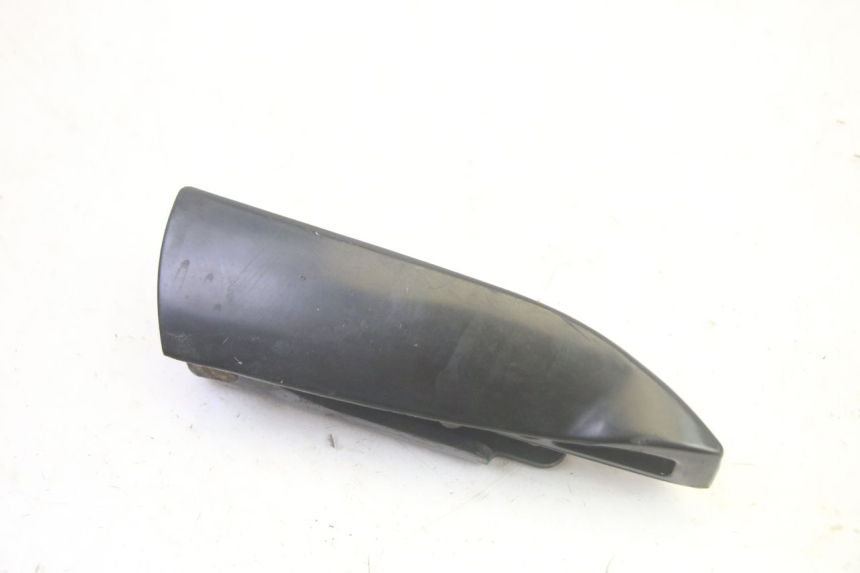 photo de CALE PIED ARRIERE GAUCHE PIAGGIO MP3 HPE 350 (2018 - 2020) - Autre angle de vue