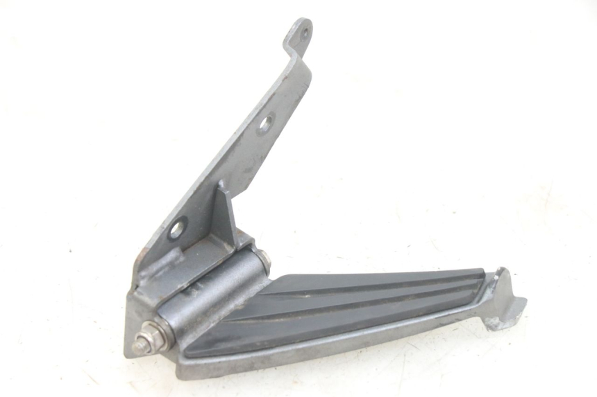 photo de CALE PIED ARRIERE GAUCHE PEUGEOT GEOPOLIS RS 125 (2007 - 2009)