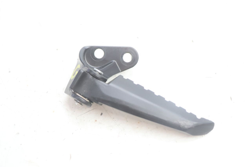 photo de CALE PIED ARRIERE GAUCHE JM MOTORS R-MAX TECH 50 (2024 - 2026) - Vue principale