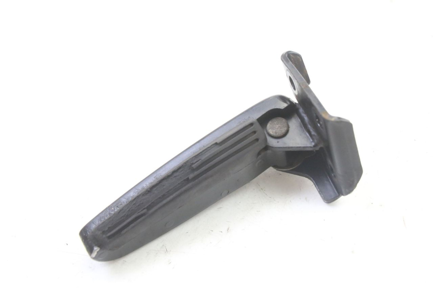photo de CALE PIED ARRIERE GAUCHE GILERA RUNNER SP 50 (2006 - 2008)