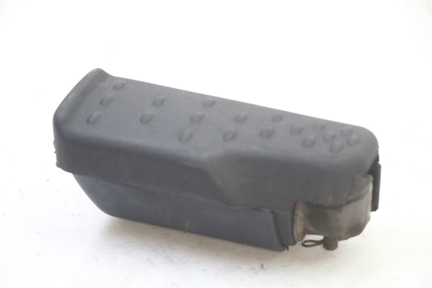 photo de CALE PIED ARRIERE GAUCHE APRILIA SCARABEO GT TOURING 125 (1999 - 2005)
