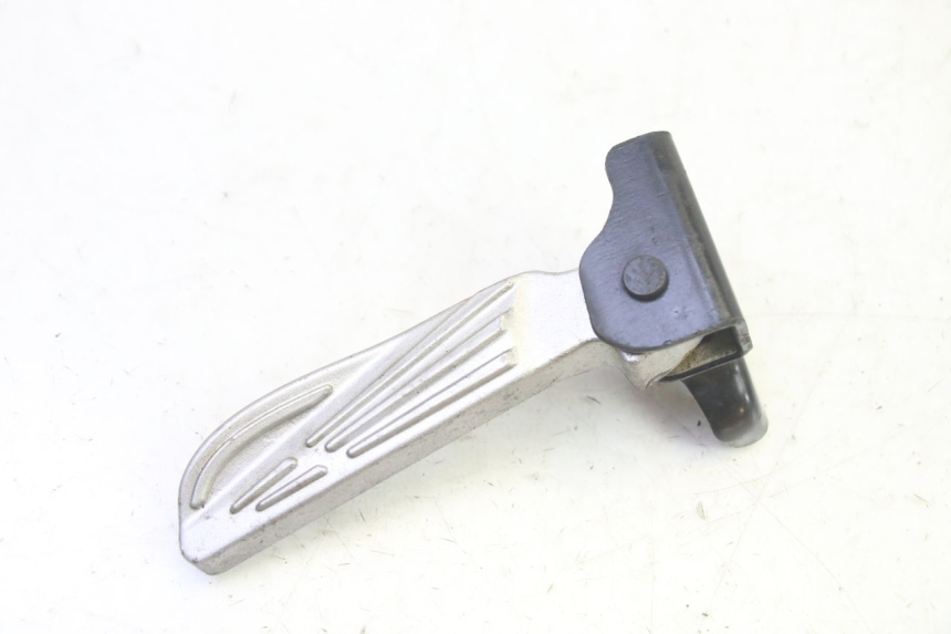 photo de CALE PIED ARRIERE GAUCHE PEUGEOT TWEET PRO EFI 4T 50 (2021 - 2022)