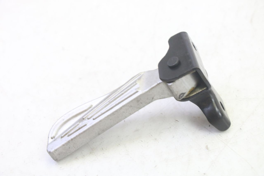 photo de CALE PIED ARRIERE GAUCHE PEUGEOT TWEET PRO EFI 4T 50 (2021 - 2022)