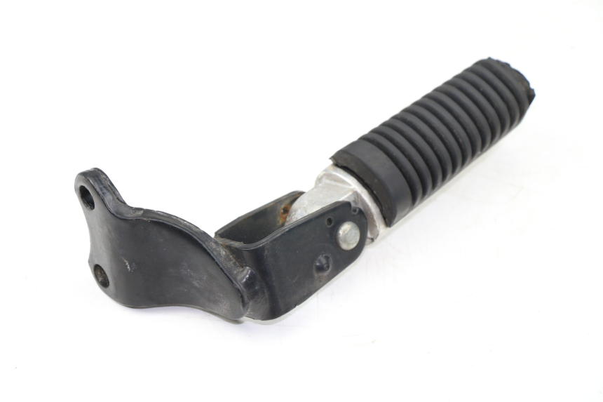 photo de CALE PIED ARRIERE GAUCHE YAMAHA X-MAX XMAX 250 (2006 - 2009)