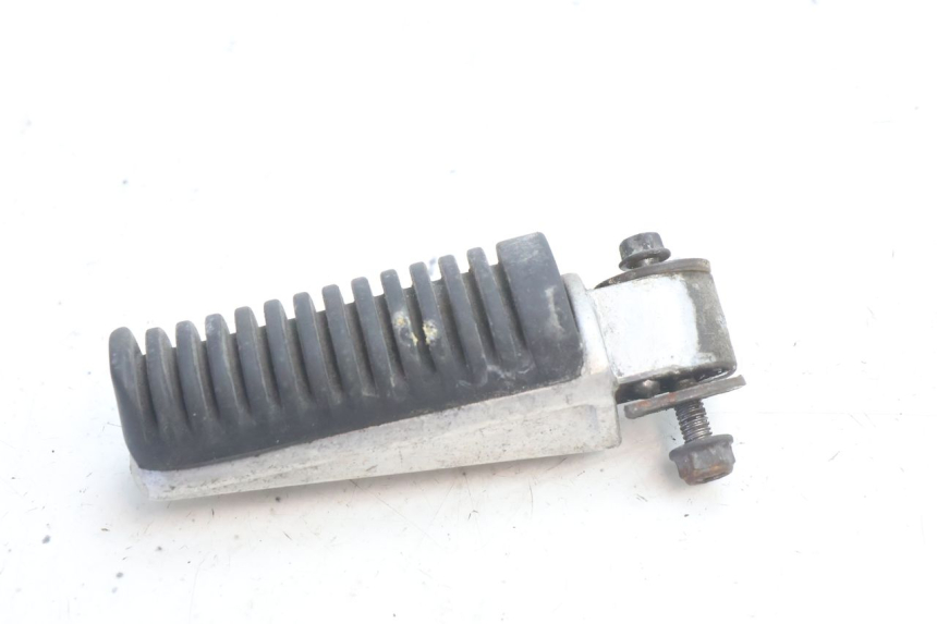 photo de CALE PIED ARRIERE GAUCHE YAMAHA XJR 1300 (1998 - 2002) - Vue principale