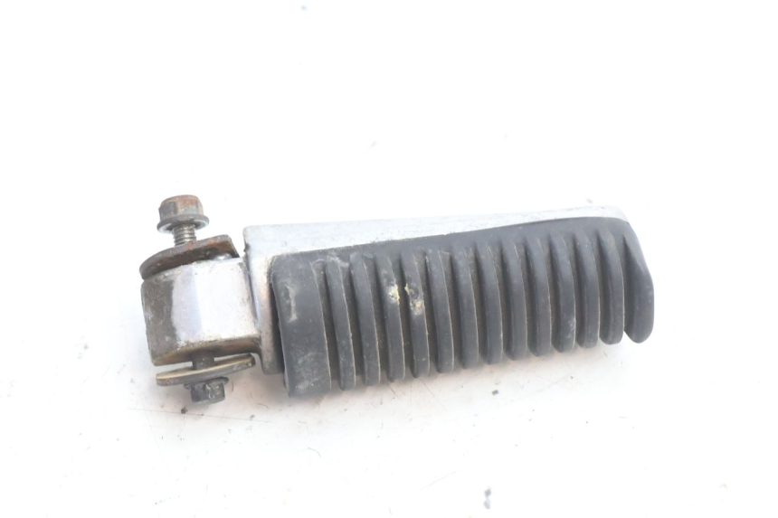 photo de CALE PIED ARRIERE GAUCHE YAMAHA XJR 1300 (1998 - 2002) - Vue d’ensemble