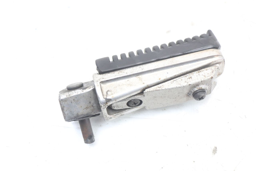 photo de CALE PIED ARRIERE GAUCHE YAMAHA XJ6 ABS 600 (2008 - 2016)