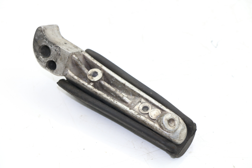 photo de CALE PIED ARRIERE GAUCHE YAMAHA XJS DIVERSION 600 (2000 - 2003)
