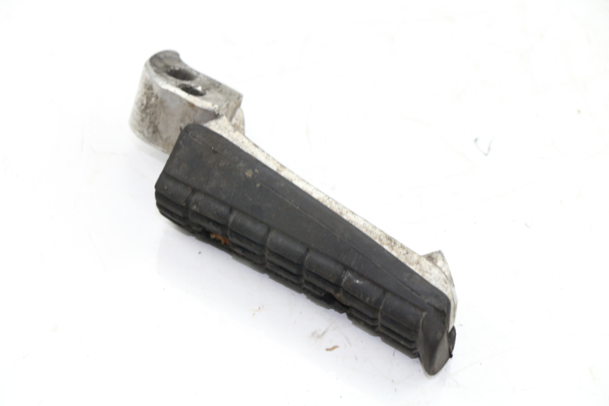 photo de CALE PIED ARRIERE GAUCHE YAMAHA XJS DIVERSION 600 (2000 - 2003)