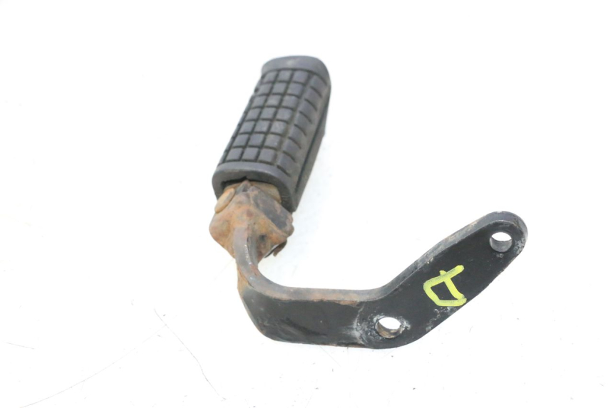 photo de CALE PIED AVANT DROIT HONDA CB TWO FIFTY 250 (1991 - 2002) - Détail de la pièce