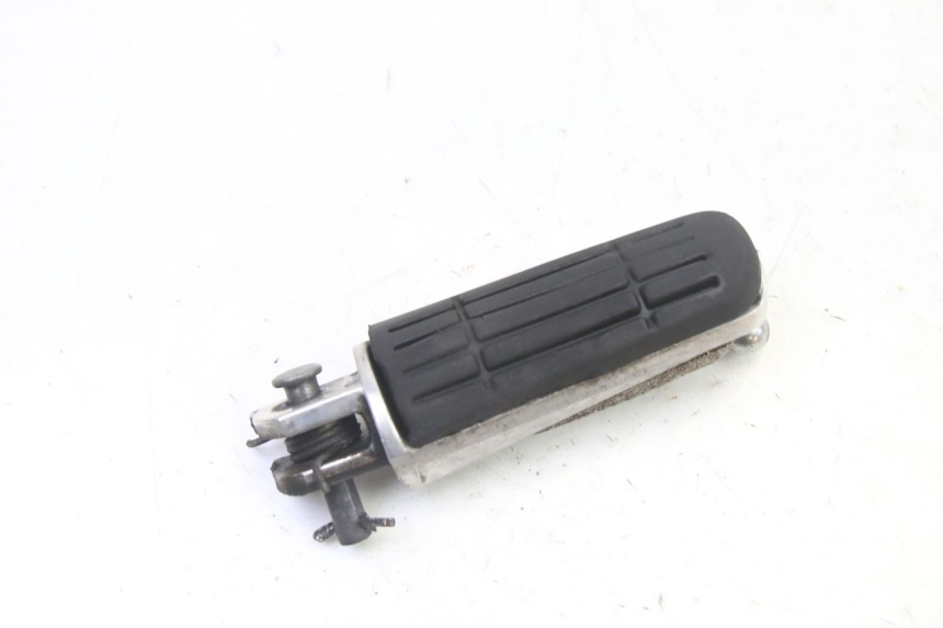 photo de CALE PIED AVANT DROIT YAMAHA FJR ABS 1300 (2006 - 2012)