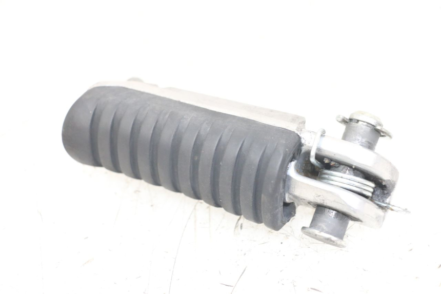 photo de CALE PIED AVANT DROIT KAWASAKI ER-6 ER6 N 650 (2012 - 2016)