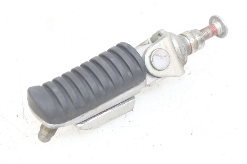 photo de CALE PIED AVANT DROIT KAWASAKI Z 750 (2007 - 2013)
