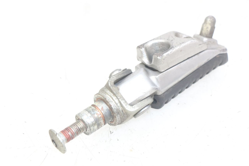 photo de CALE PIED AVANT DROIT KAWASAKI Z 750 (2007 - 2013)