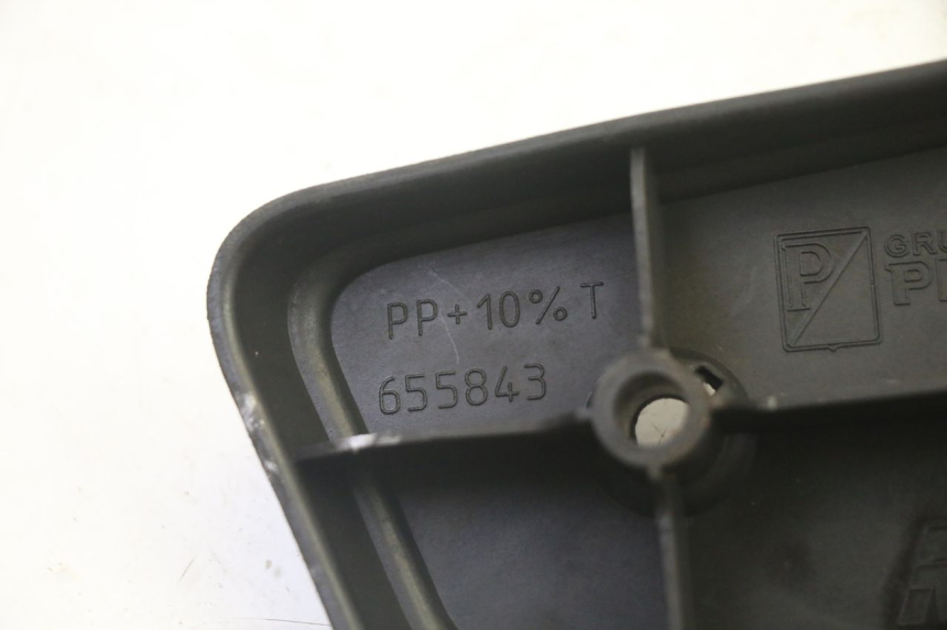 photo de CALE PIED AVANT DROIT PIAGGIO MP3 RL 250 (2007 - 2010)