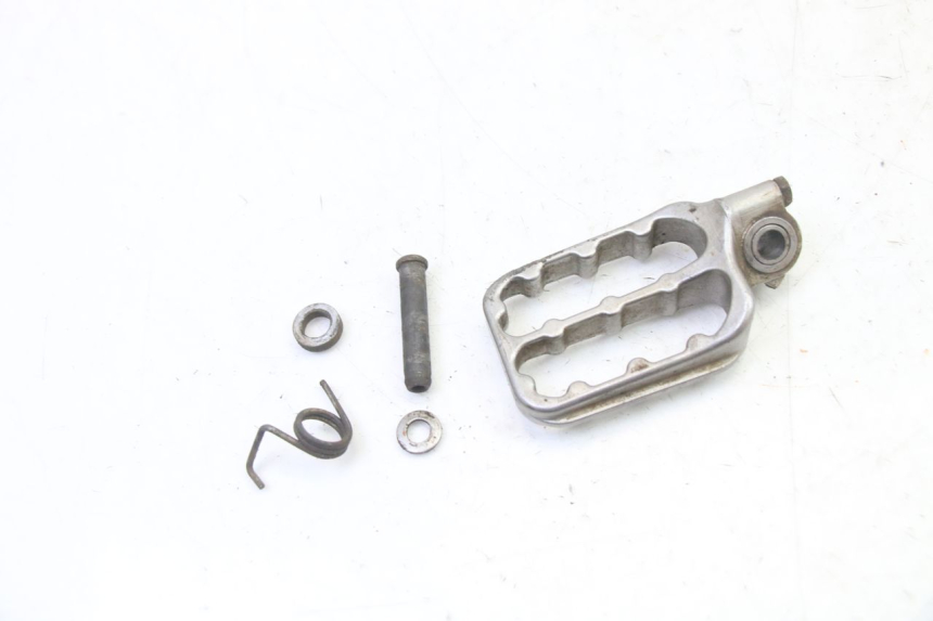 photo de CALE PIED AVANT DROIT KTM SUPERENDURO R 950 (2005 - 2009)