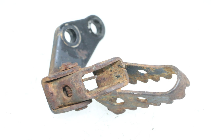 photo de CALE PIED AVANT DROIT SUZUKI TS X 80 (1984 - 1988)