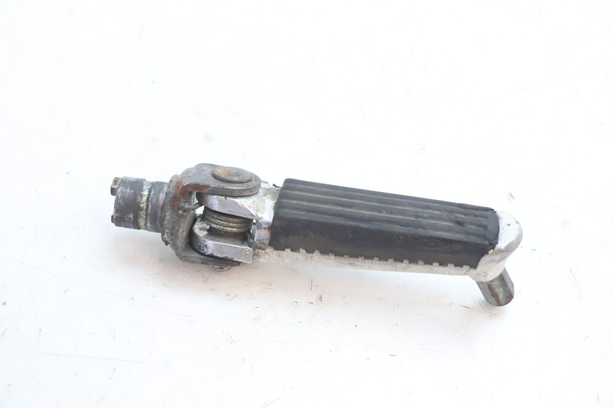 photo de CALE PIED AVANT DROIT SUZUKI SV S 650 (2003 - 2009) - Détail de la pièce