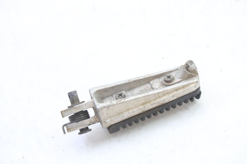 photo de CALE PIED AVANT DROIT YAMAHA TDR DELTABOX 125 (1993 - 2003)
