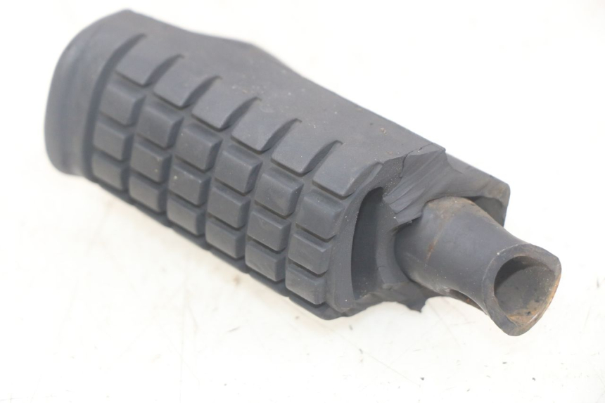 photo de CALE PIED AVANT DROIT DAELIM VJ ROADWIN FI 125 (2008 - 2017)