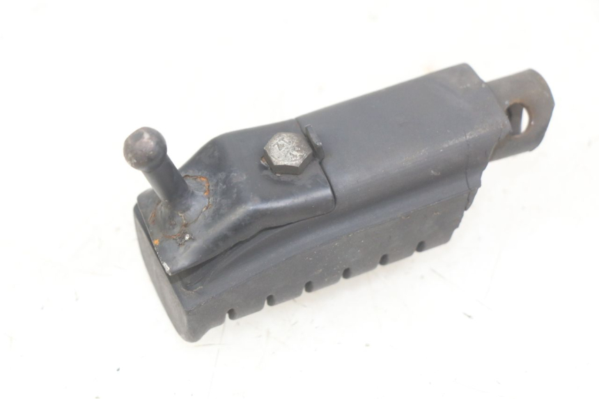 photo de CALE PIED AVANT DROIT DAELIM VJ ROADWIN FI 125 (2008 - 2017)