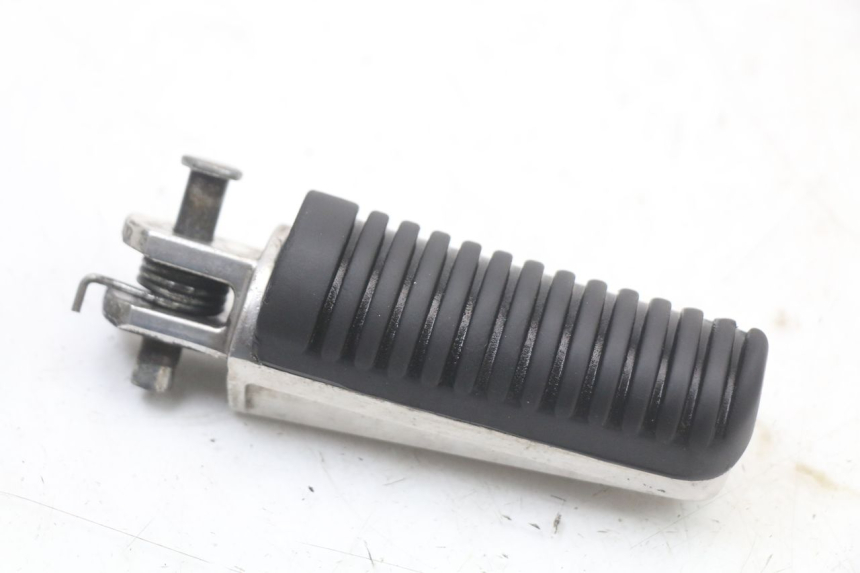 photo de CALE PIED AVANT DROIT YAMAHA XJ6 ABS 600 (2008 - 2016)