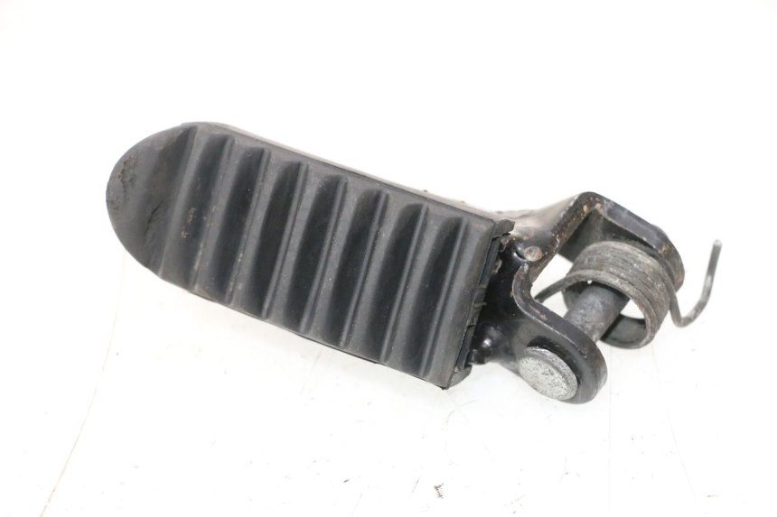 photo de CALE PIED AVANT DROIT HONDA XRV AFRICA TWIN 750 (1990 - 1992) - Vue principale