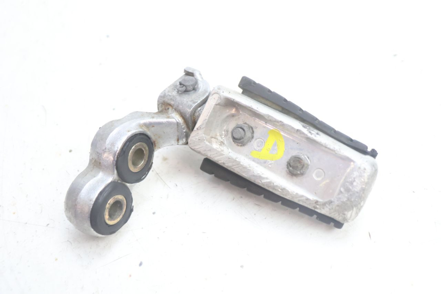 photo de CALE PIED AVANT DROIT YAMAHA XV VIRAGO 535 (1988 - 2004) - Gros plan technique