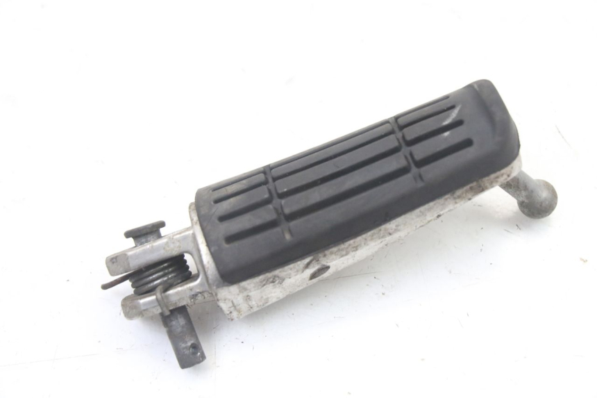 photo de CALE PIED AVANT DROIT YAMAHA FZ6 FAZER S2 600 (2007 - 2011)