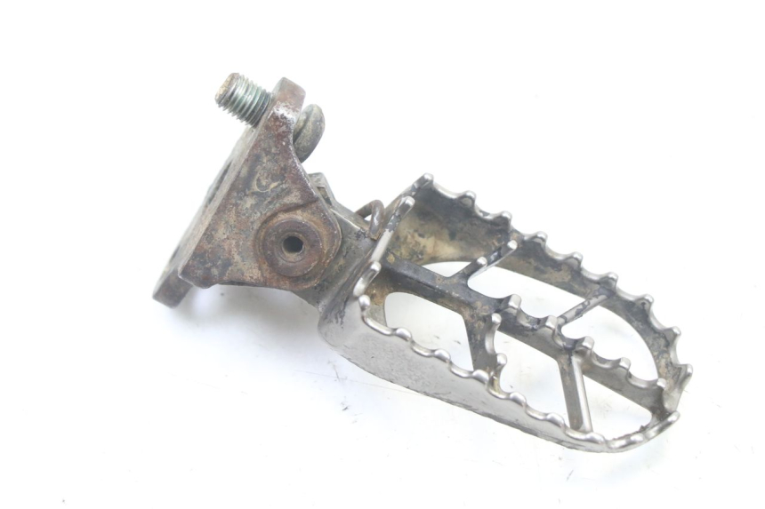 photo de CALE PIED AVANT DROIT YAMAHA YZ-F YZF 250 (2007 - 2013)