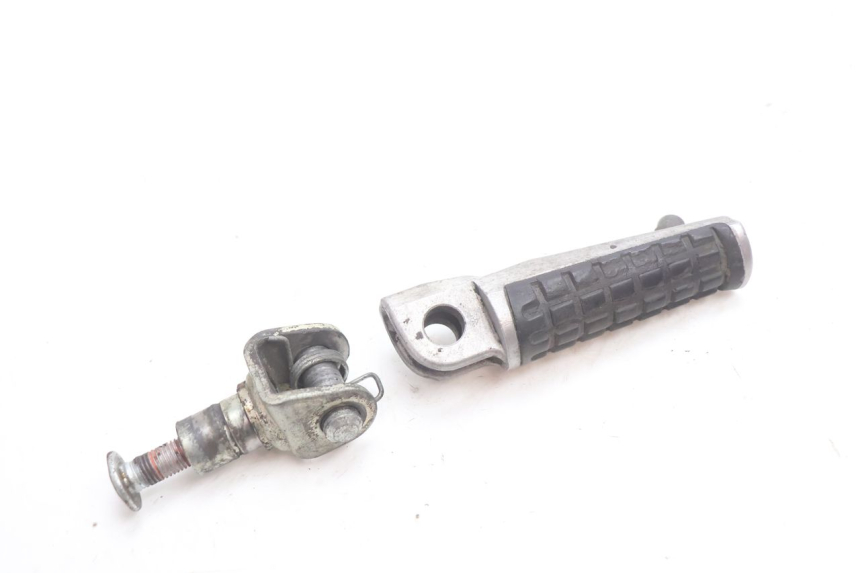 photo de CALE PIED AVANT DROIT KAWASAKI ZX-6R ZX6R 600 (1995 - 1997) - Vue principale