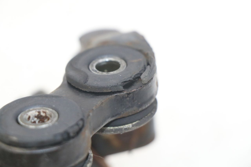 photo de REPOSE-PIED AVANT GAUCHE HONDA CM 125 (1983 - 2003)