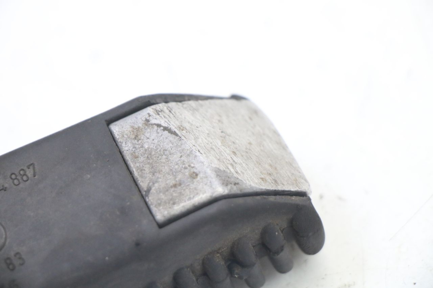 photo de CALE PIED AVANT GAUCHE BMW K 75 RT 750 (1989 - 1997)
