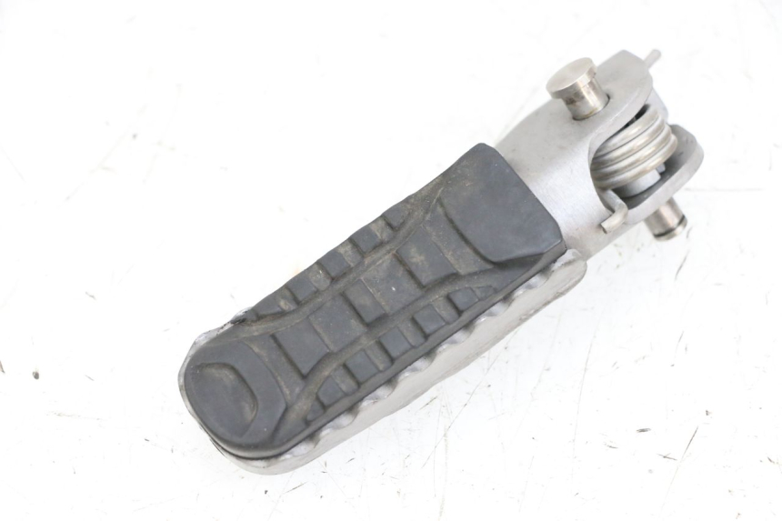 photo de CALE PIED AVANT GAUCHE BMW R GS 1250 (2021 - 2024) - Vue principale